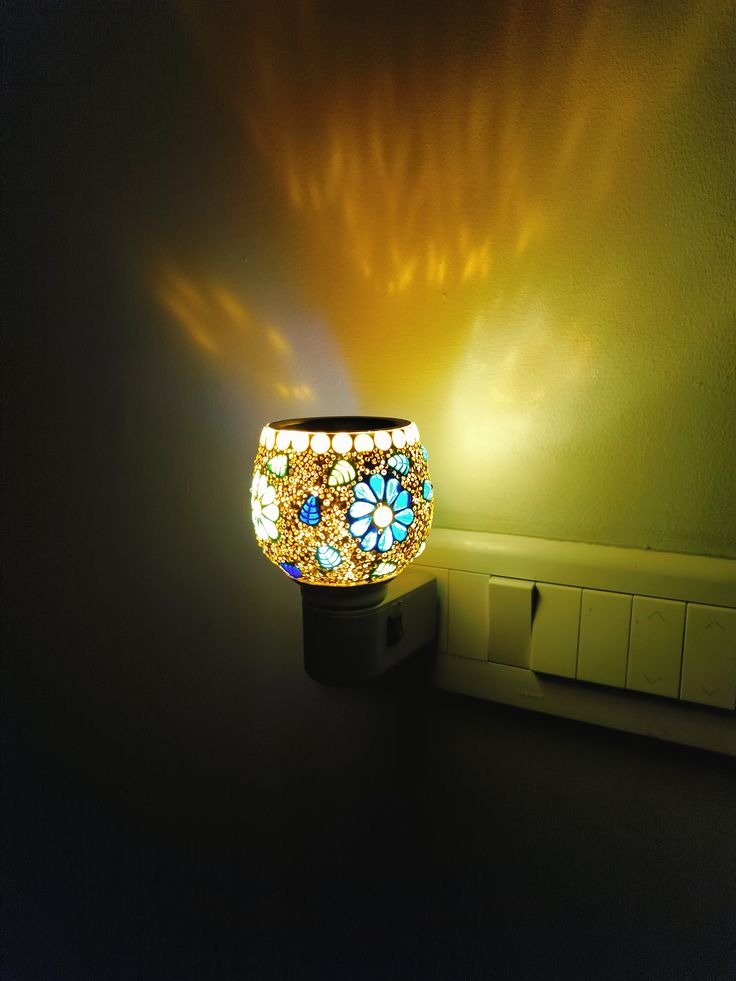 Kapoor Dani I Ceramic Aroma Diffuser